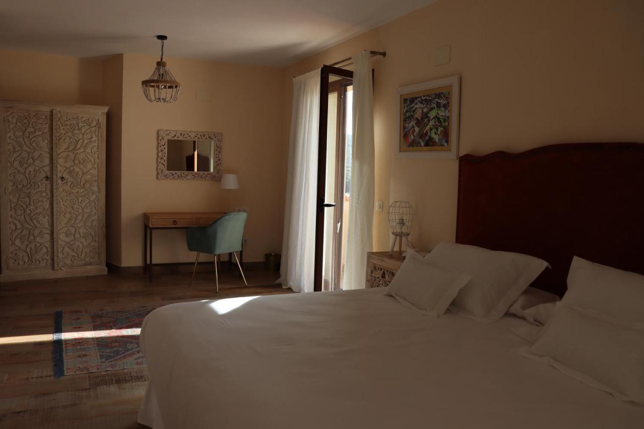 Hotel Palacio Conde del Álamo Aroche Esterno foto