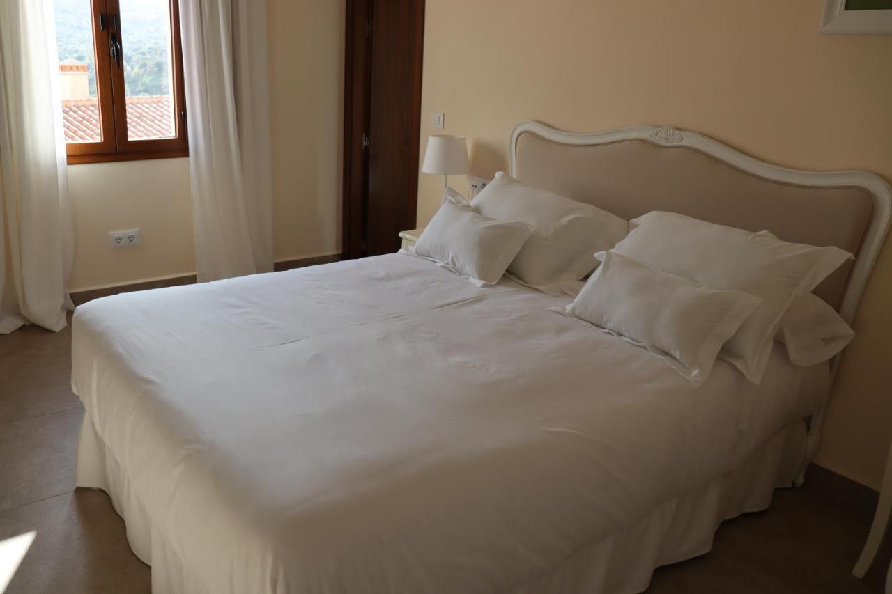 Hotel Palacio Conde del Álamo Aroche Esterno foto