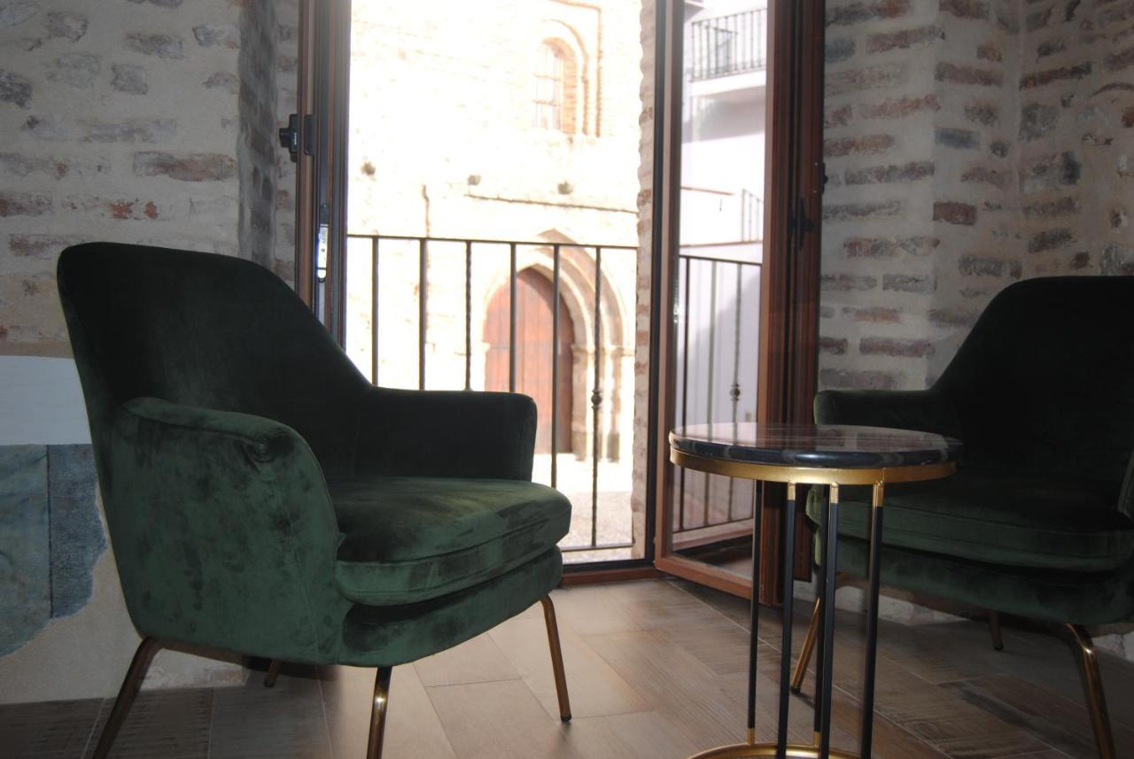 Hotel Palacio Conde del Álamo Aroche Esterno foto